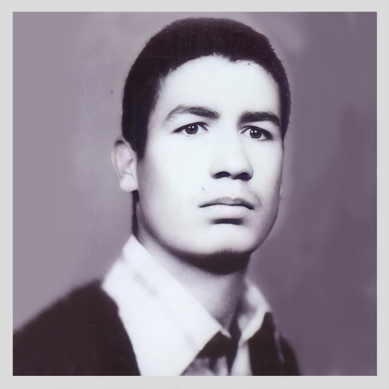 محسن اکرمی